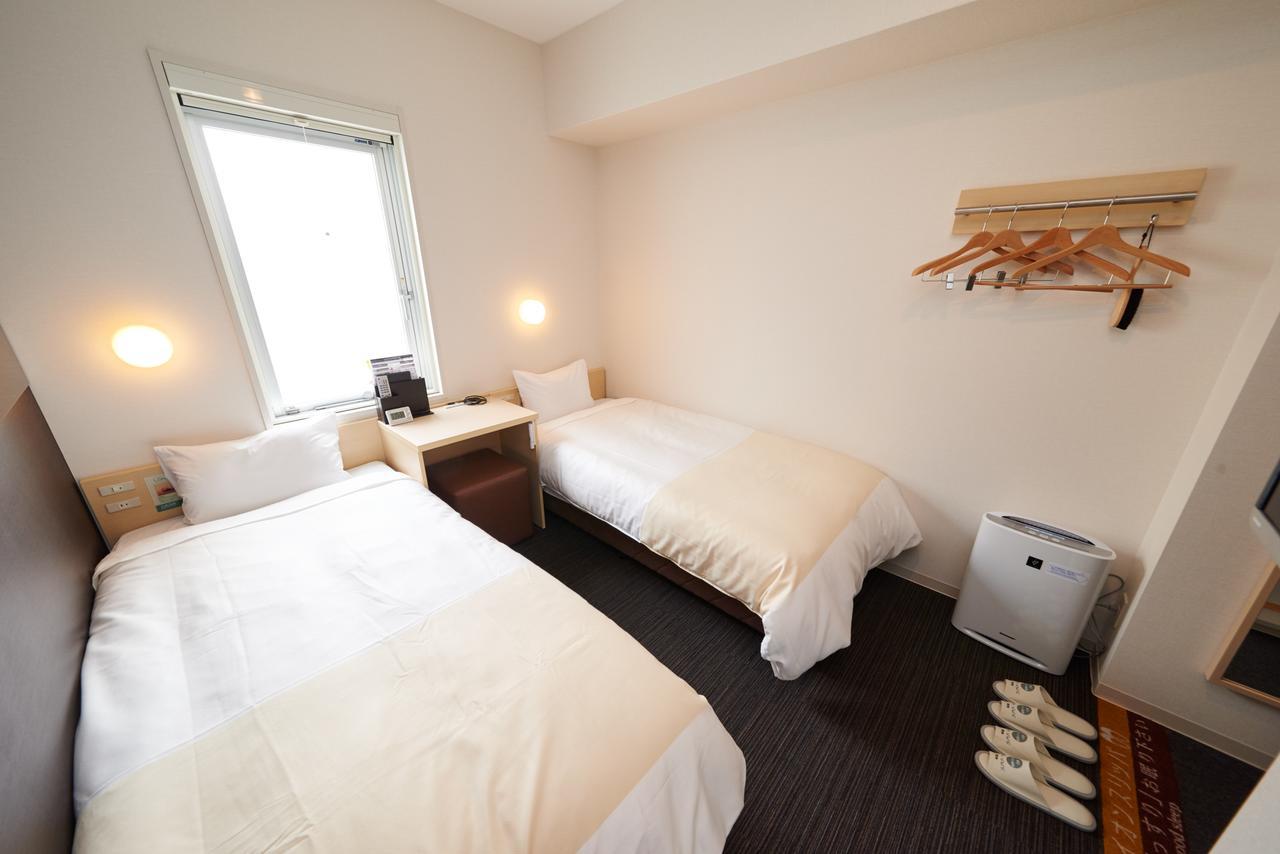 Super Hotel Jr Nara Ekimae Sanjo Dori Buitenkant foto