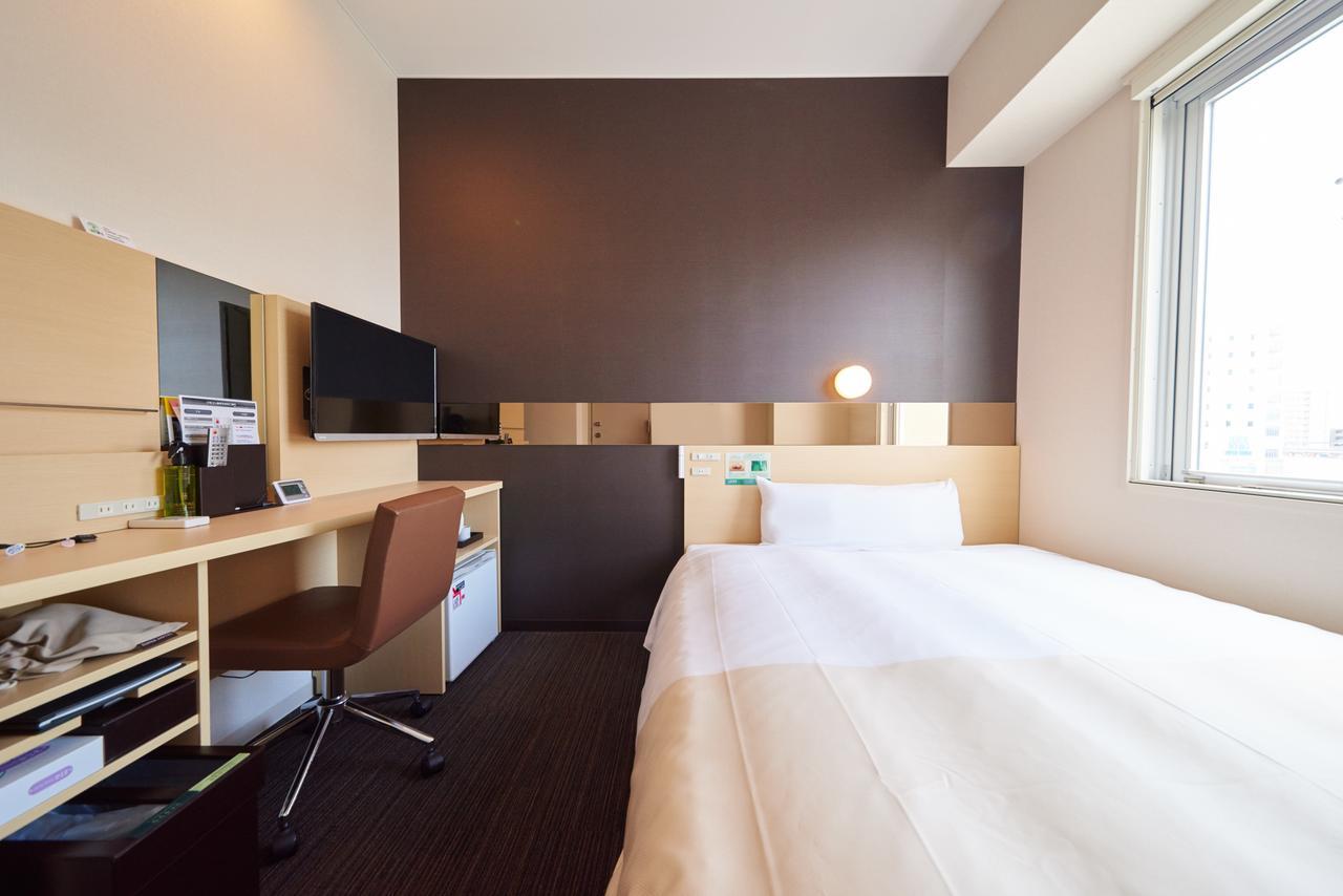 Super Hotel Jr Nara Ekimae Sanjo Dori Buitenkant foto