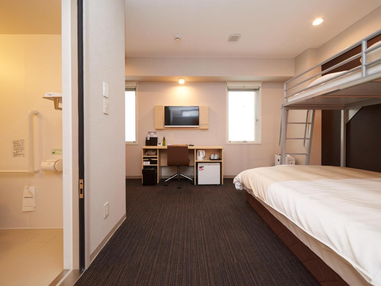 Super Hotel Jr Nara Ekimae Sanjo Dori Buitenkant foto
