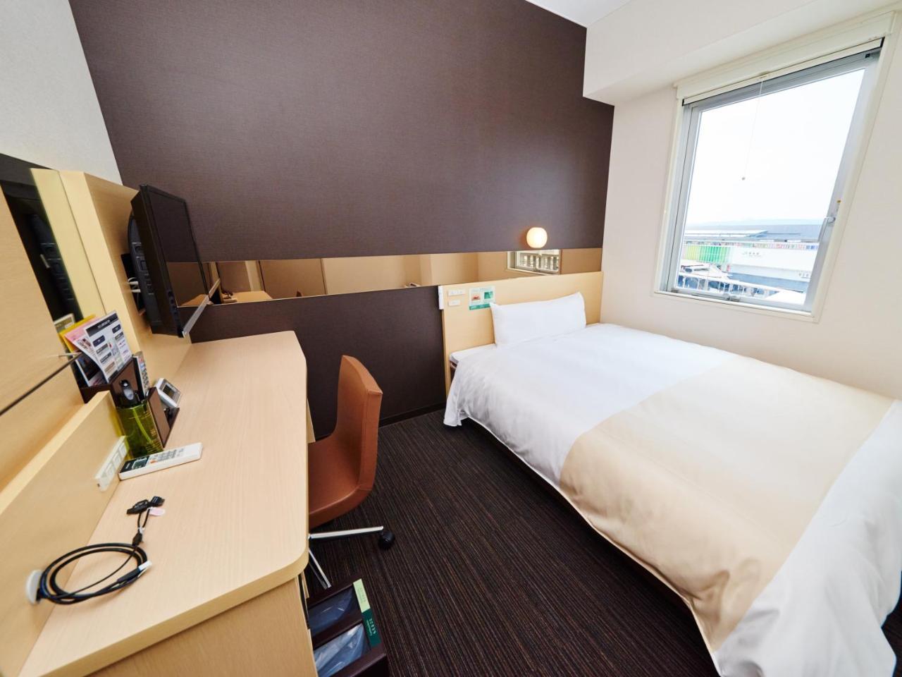 Super Hotel Jr Nara Ekimae Sanjo Dori Buitenkant foto